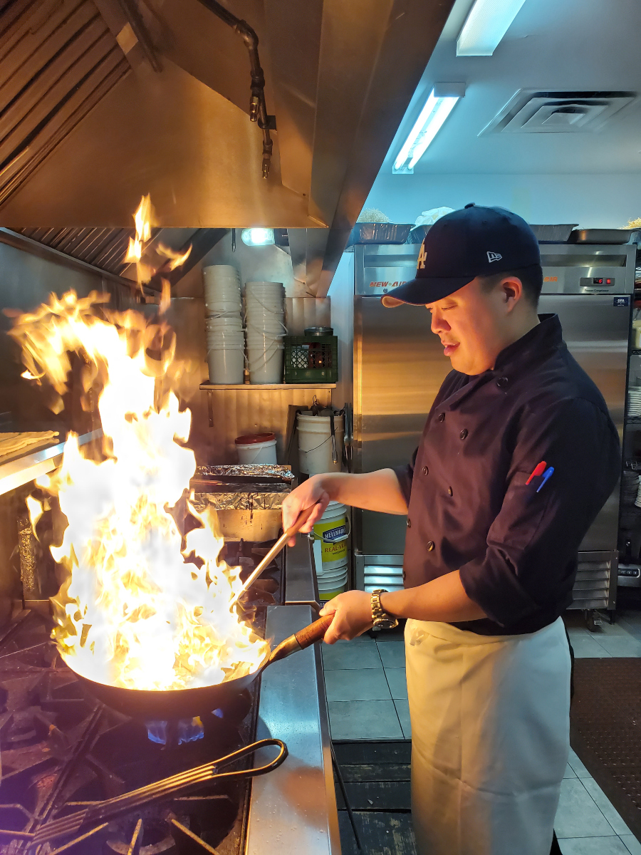 Chef de la semaine | Vinh Nguyen, chef et co-propriétaire du restaurant Le Mékong