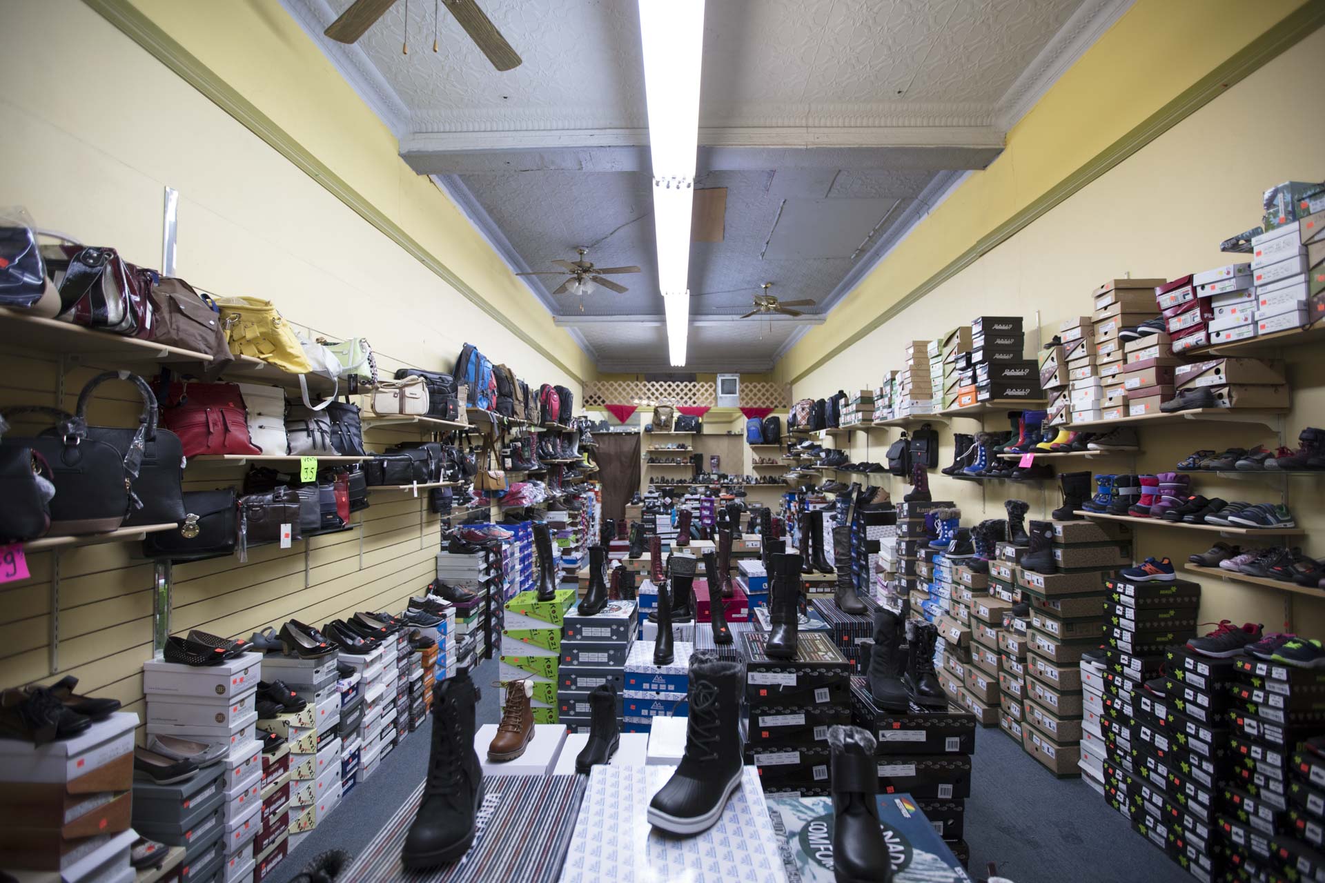 Magasin chaussure online mont royal